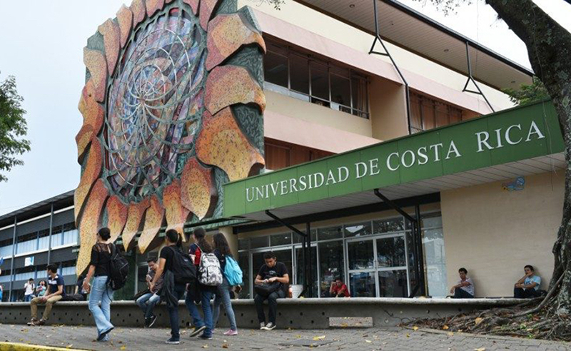 15 Marzo: Conversamos con el rector de la Universidad de Costa Rica, Henning Jensen, sobre el FEES y el concepto de autonomía universitaria. 