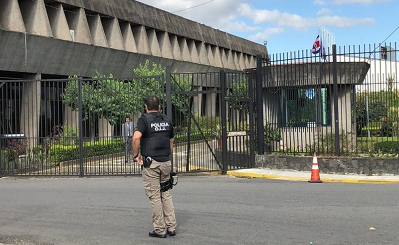 5 marzo: El allanamiento a Casa Presidencial por el caso UPAD, con Emilia Navas 