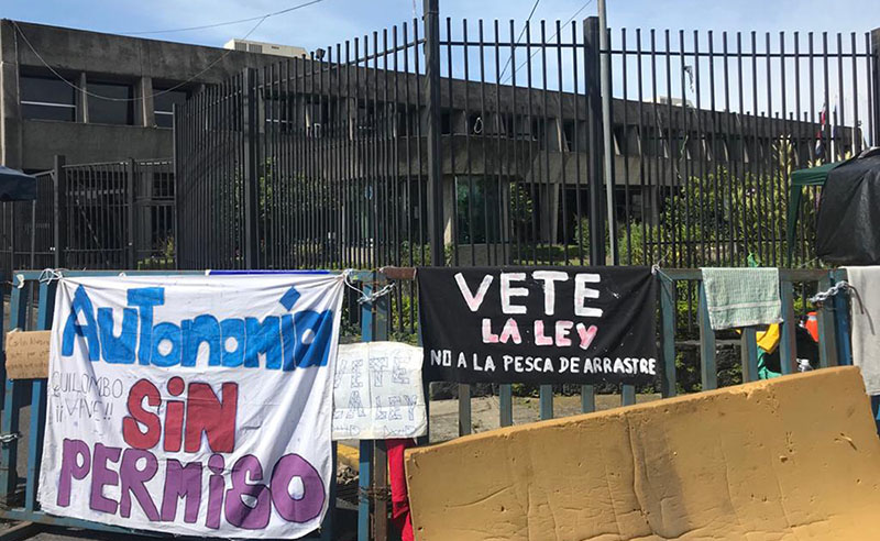 28 octubre: Parte II: en contra del proyecto de pesca de arrastre. Con Marco Quesada y Paola Vega.