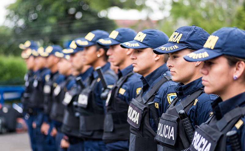 16 mayo: Conversamos con Mario Zamora, nuevo ministro de Seguridad. 