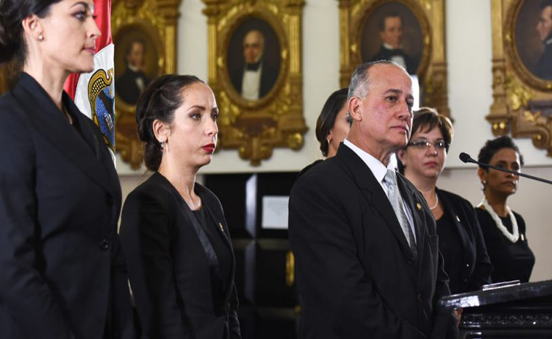 31 de mayo: Las medidas presentadas por el Poder Ejecutivo para la contención del gasto, con Fernando Rodríguez y Silvia Hernández