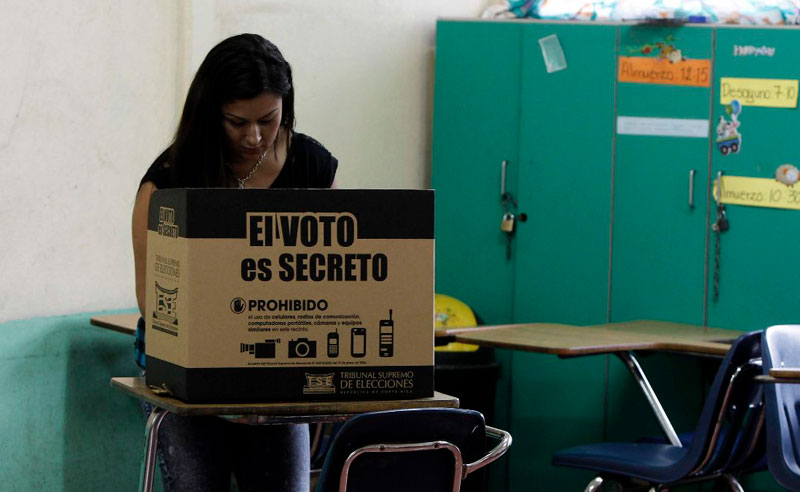 16 de enero: el papel del Tribunal Supremo de Elecciones en el proceso de recambio de autoridades, con Gina Sibaja y Gustavo Román Jacobo.