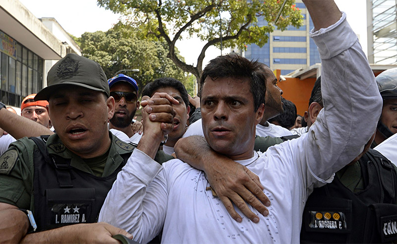 La violenta restricción de los derechos ciudadanos en Venezuela, con Ricardo Lizano Calzada